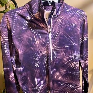 Nike pullover. Never been worn